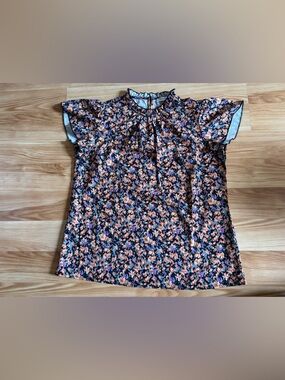 Women’s Simply Fun Black Short Sleeve Floral Blouse Medium